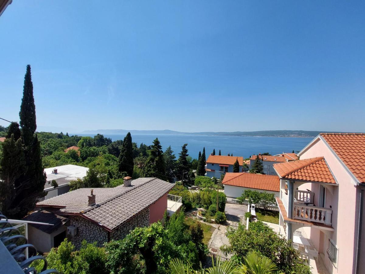 Apartments Faran Crikvenica Exterior photo