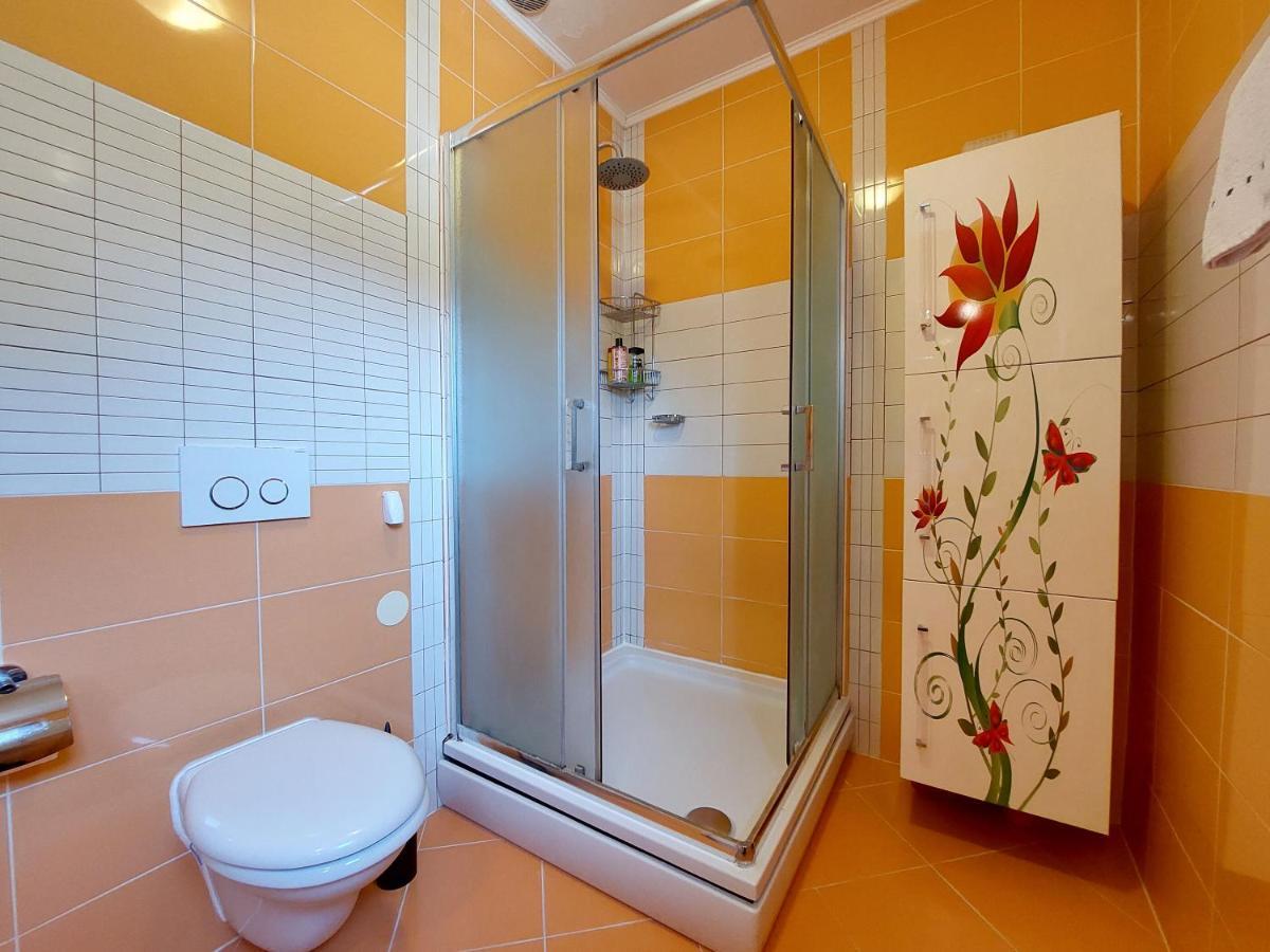 Apartments Faran Crikvenica Exterior photo